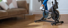 Lade das Bild in den Galerie-Viewer, Heimtrainer - Spinning Bike Indoor